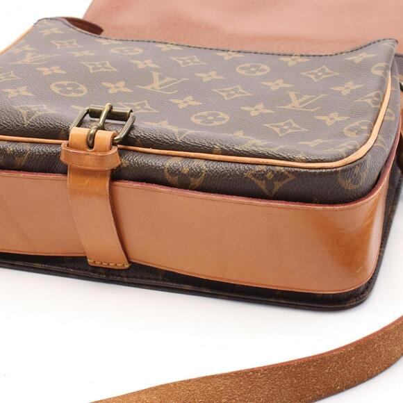 LOUIS VUITTON Brown Monogram Leather Shoulder Bag - Picture 9 of 10